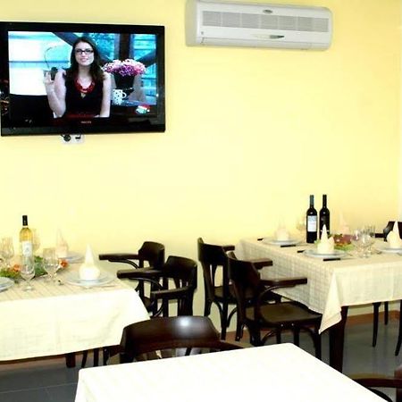 Hotel Roterdao Прая Екстер'єр фото