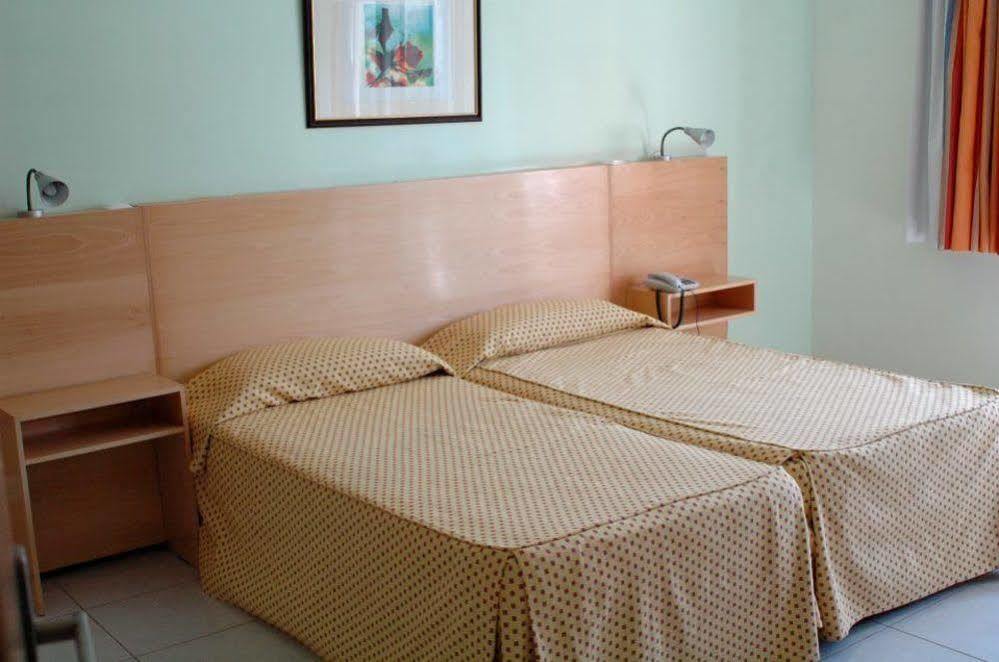 Hotel Roterdao Прая Екстер'єр фото